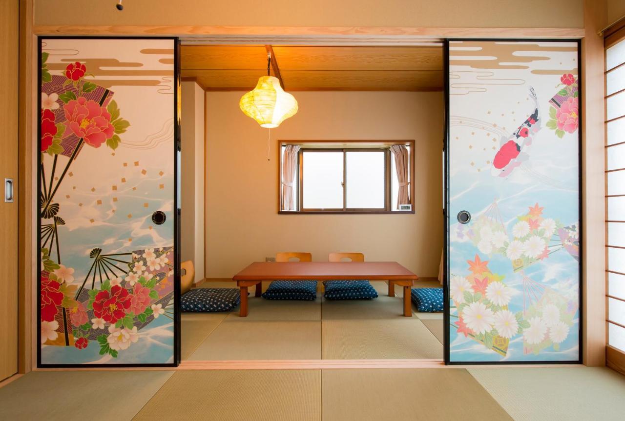 Green House Hiroshima Extérieur photo